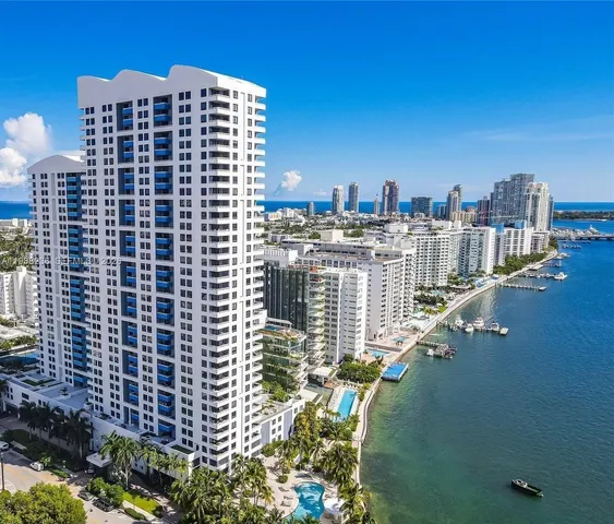 $4,750 | 1330 West Avenue, Unit 1611, Miami Beach, FL 33139