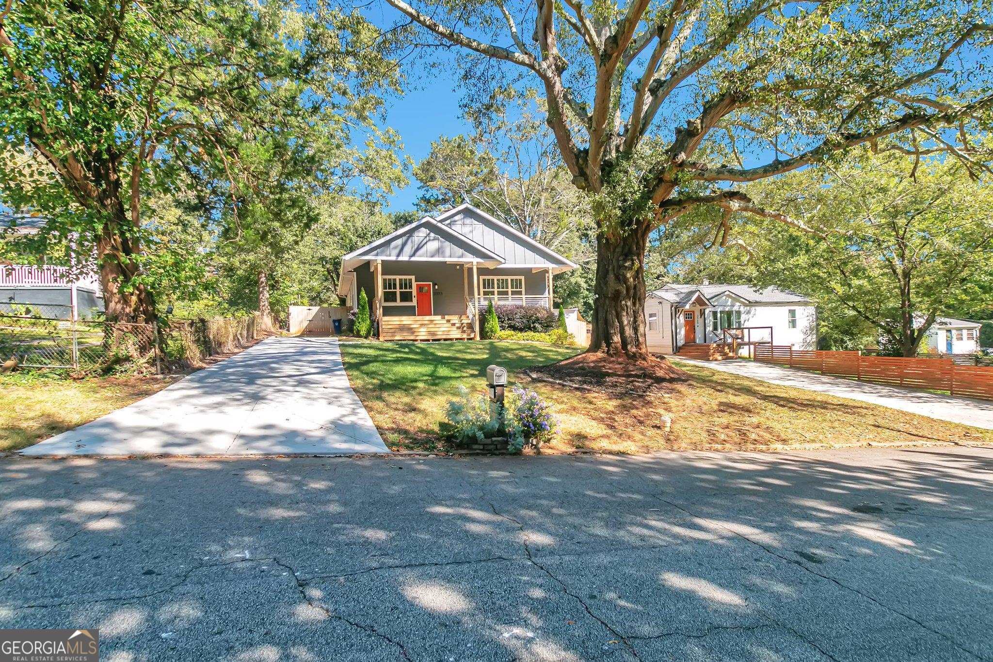 3573 Orchard Circle Decatur, GA 30032 - Photo 2 of 25