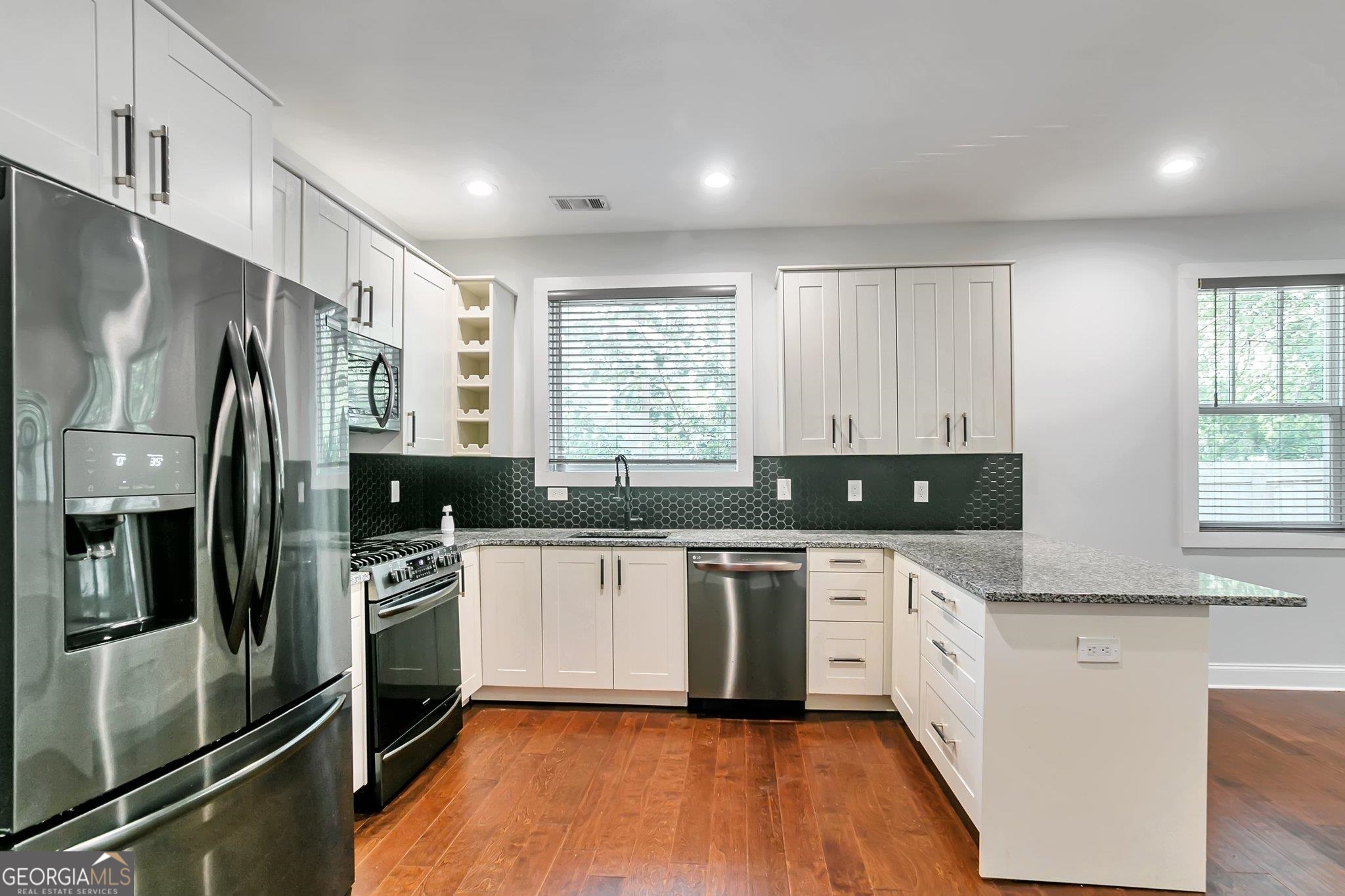 3573 Orchard Circle Decatur, GA 30032 - Photo 6 of 25