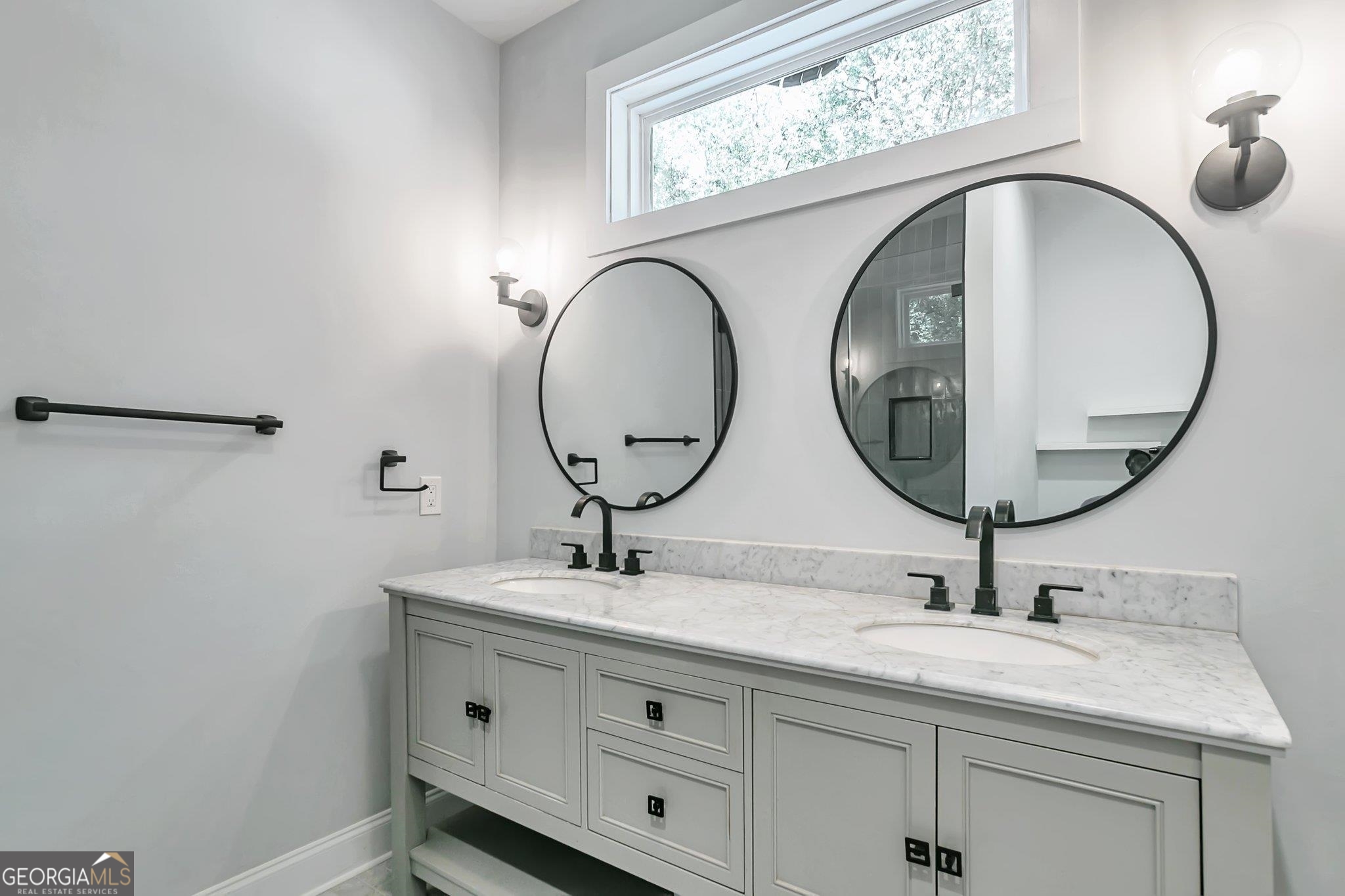 3573 Orchard Circle Decatur, GA 30032 - Photo 10 of 25