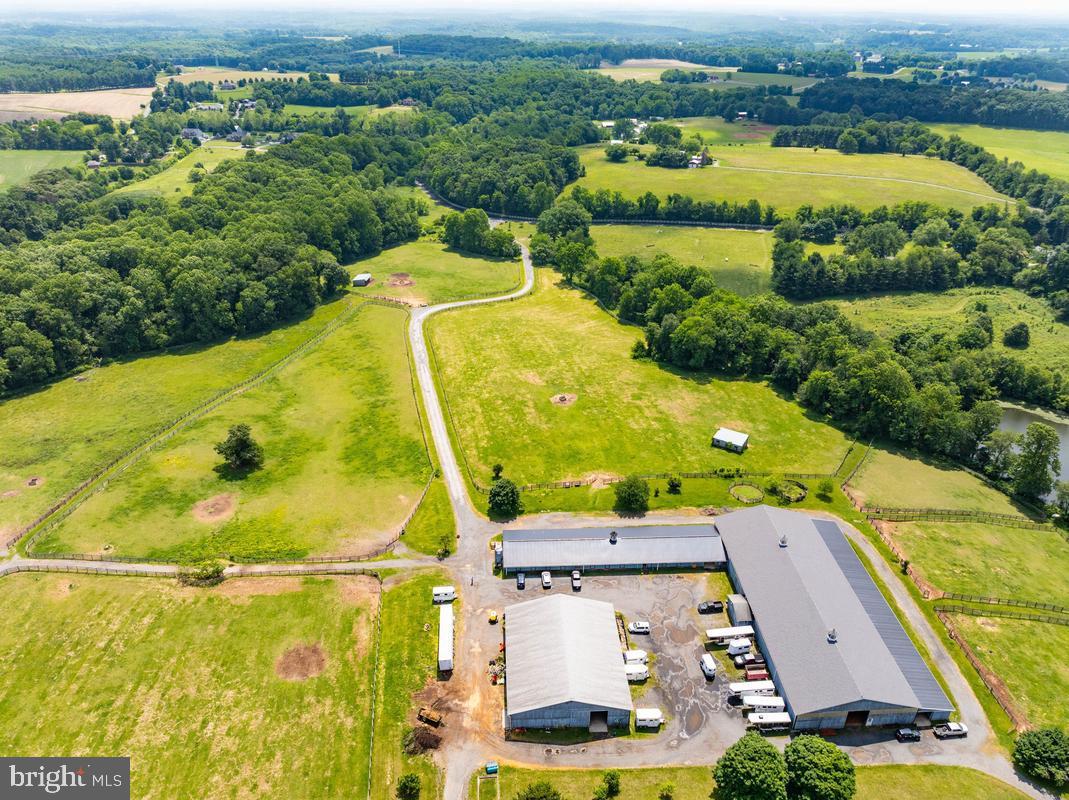 26220 Mullinix Mill Road Damascus, MD 20872 - Photo 29 of 69 Gallery Image 29