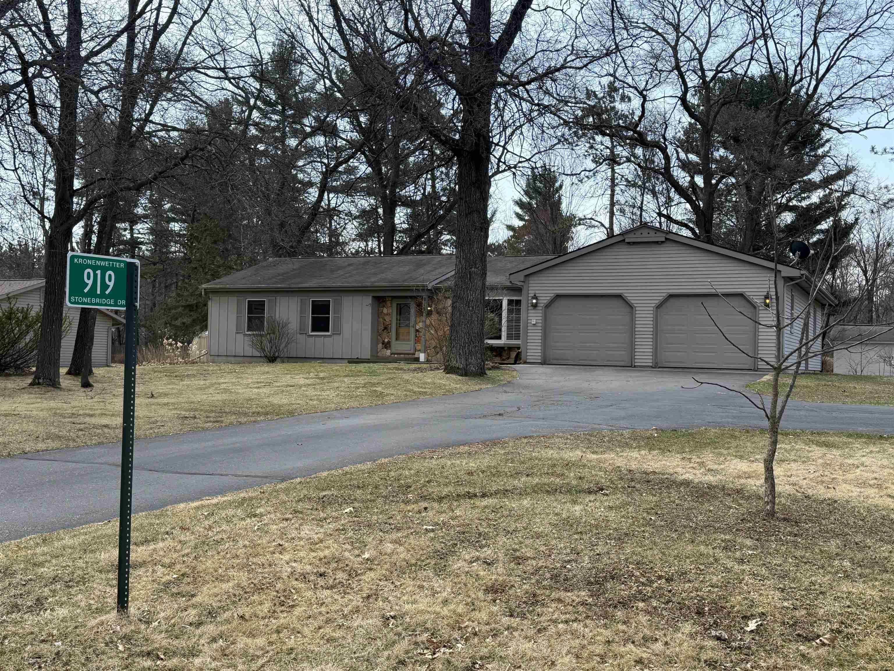 919 Stonebridge Road Kronenwetter, WI 54455 - Photo 1 of 1