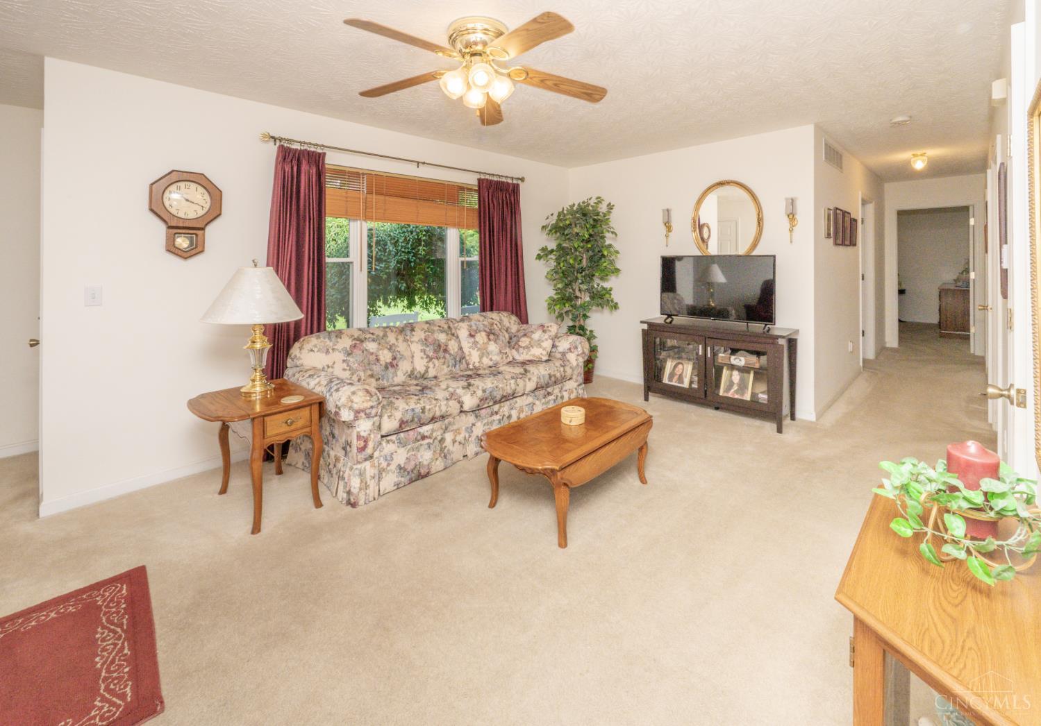 5780 Hutchinson Road Batavia, OH 45103 - Photo 2 of 33