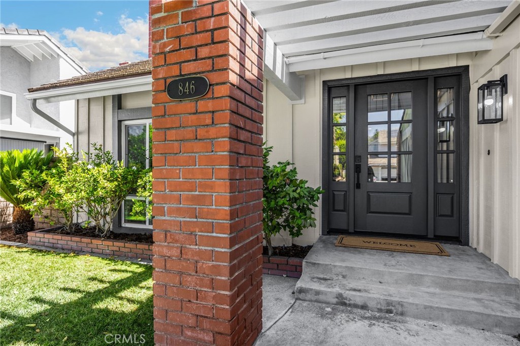 846 Mooncrest Circle Brea, CA 92821 - Photo 5 of 51