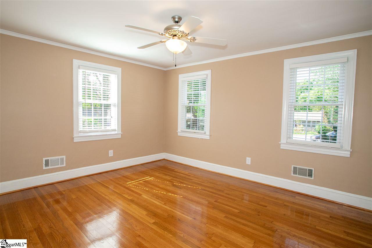 19 Friartuck Road Greenville, SC 29607 - Photo 12 of 24