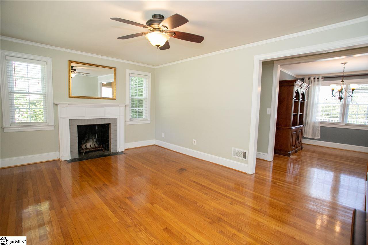 19 Friartuck Road Greenville, SC 29607 - Photo 5 of 24
