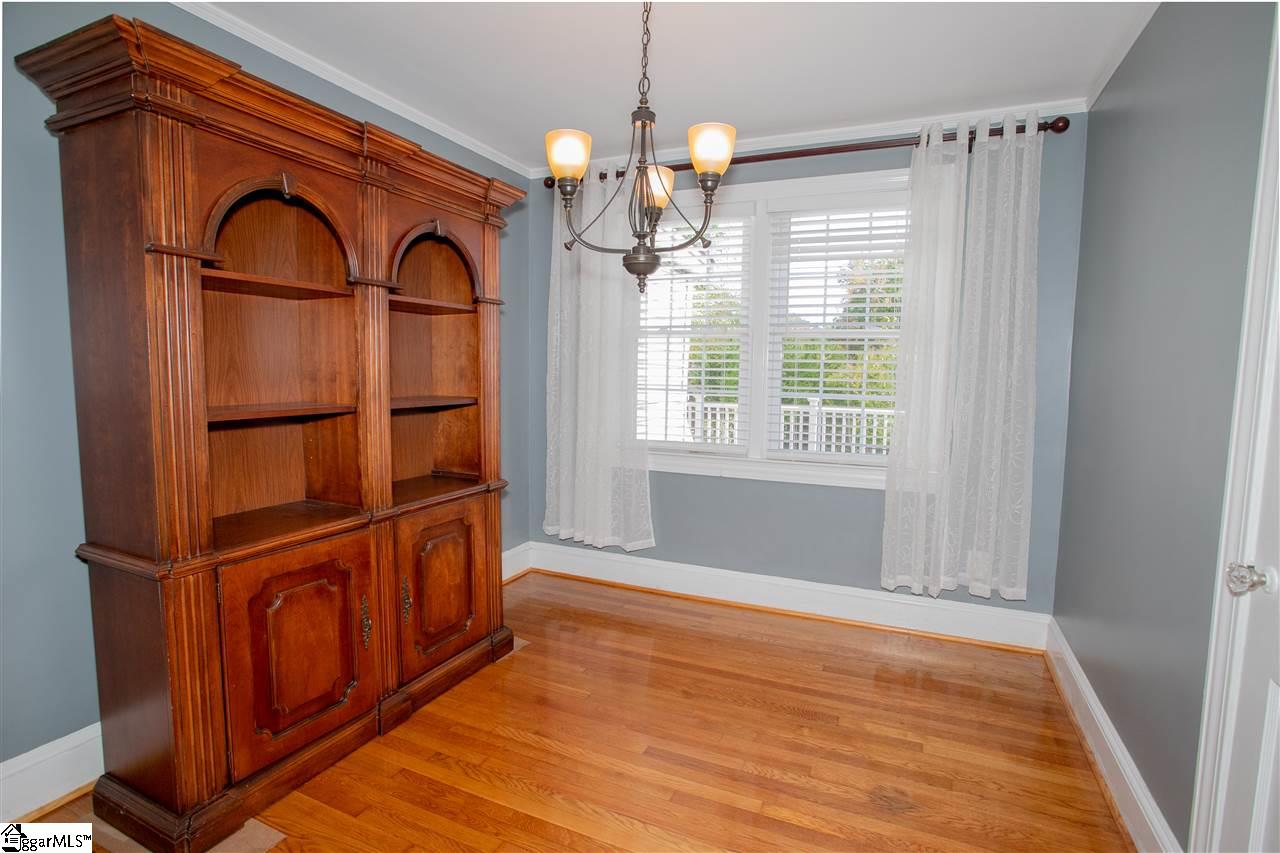 19 Friartuck Road Greenville, SC 29607 - Photo 6 of 24