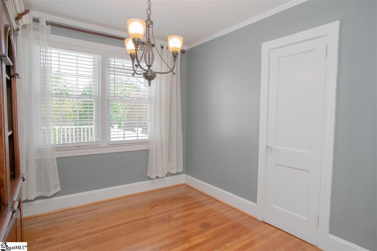 19 Friartuck Road Greenville, SC 29607 - Photo 7 of 24