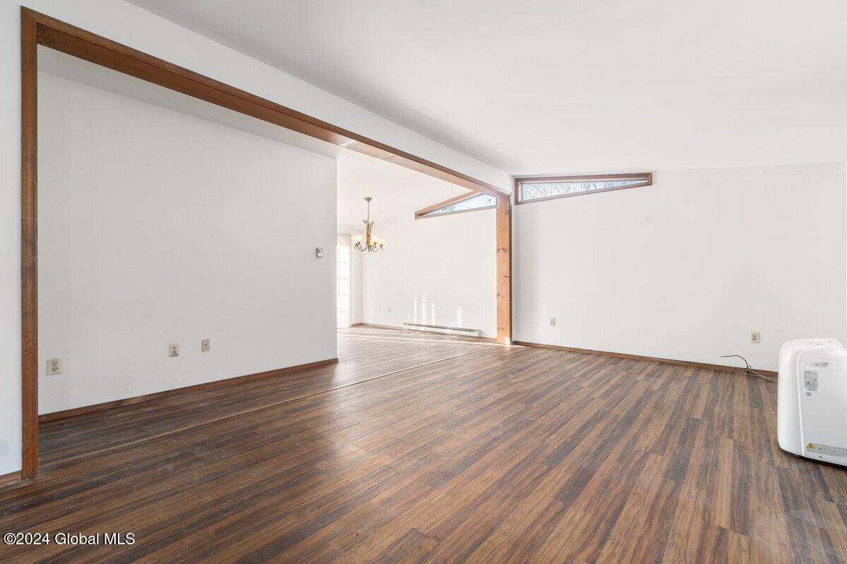 3429 Currybush Road Schenectady, NY 12306 - Photo 13 of 43 DSC01759