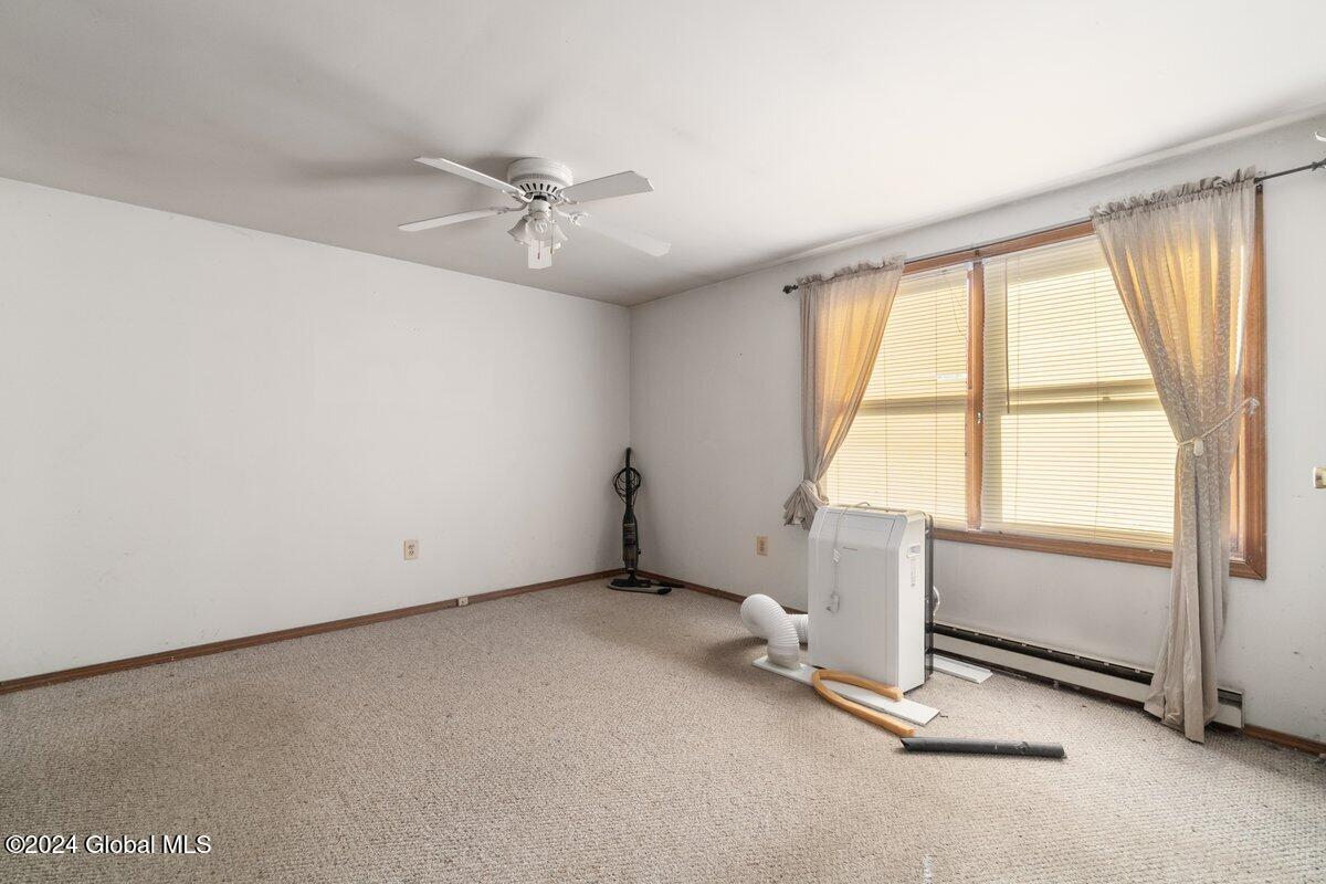 3429 Currybush Road Schenectady, NY 12306 - Photo 17 of 43 DSC01732