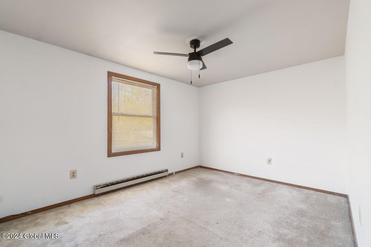 3429 Currybush Road Schenectady, NY 12306 - Photo 19 of 43 DSC01728