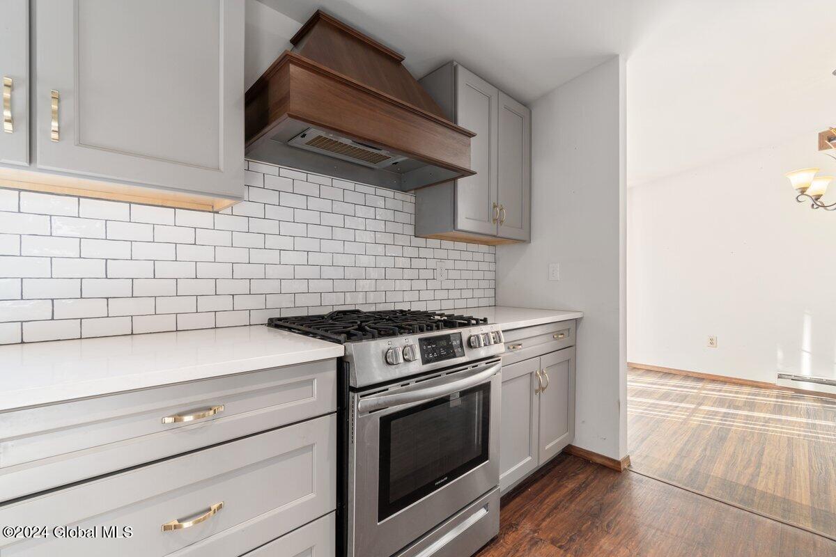 3429 Currybush Road Schenectady, NY 12306 - Photo 2 of 43 DSC01743