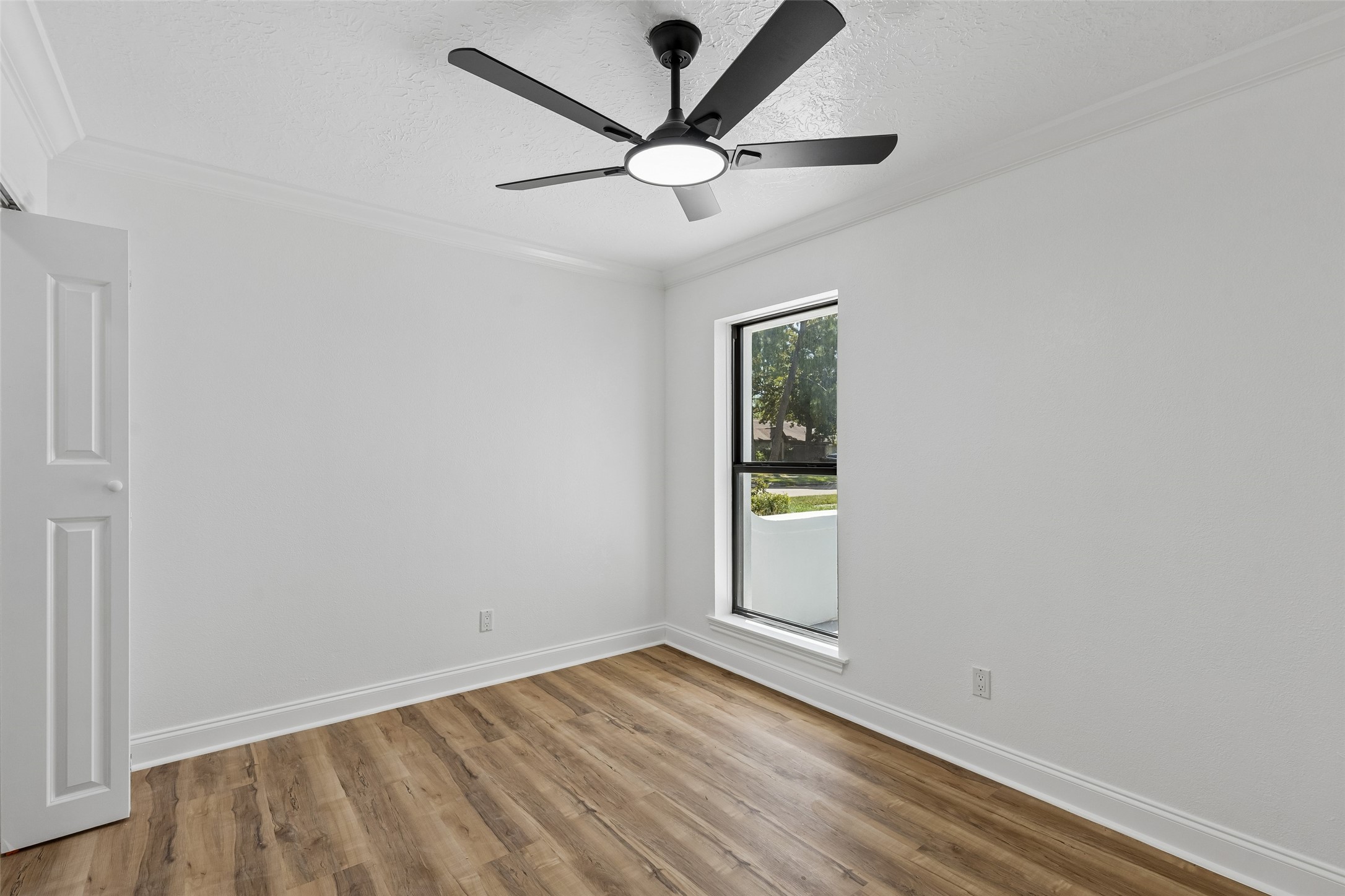 9238 Friendship Road Houston, TX 77080 - Photo 19 of 27 Gallery Image 19