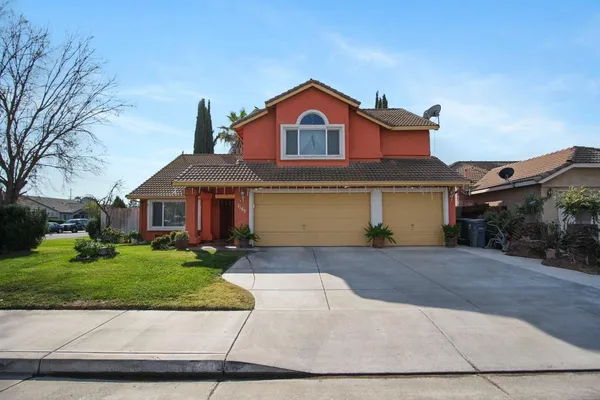 $475,000 | 1568 Vía Del Pettoruto, Gustine, CA 95322