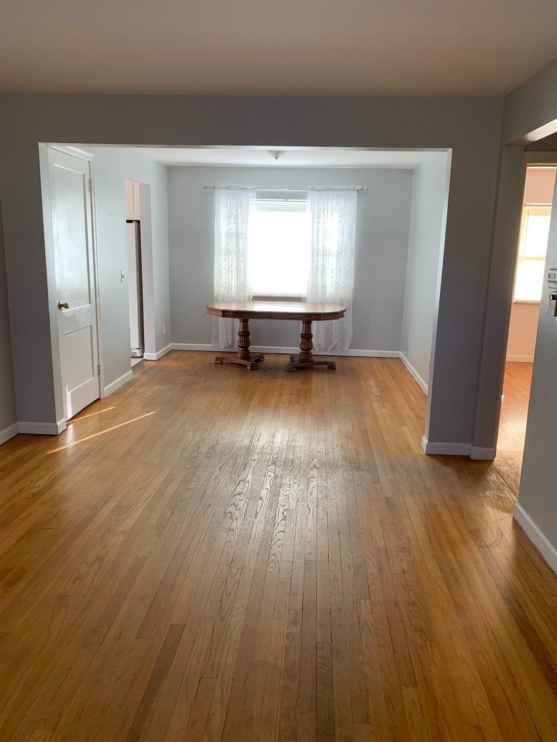 2887 Blue Rock Road Cincinnati, OH 45239 - Photo 3 of 12 Gallery Image 3