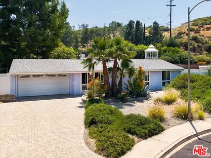 $1,195,000 | 17248 Warrington Drive, Granada Hills, CA 91344