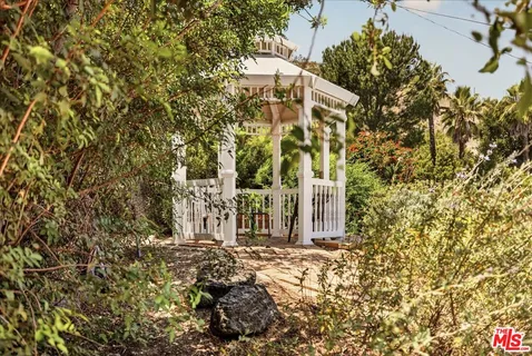 $1,195,000 | 17248 Warrington Drive, Granada Hills, CA 91344