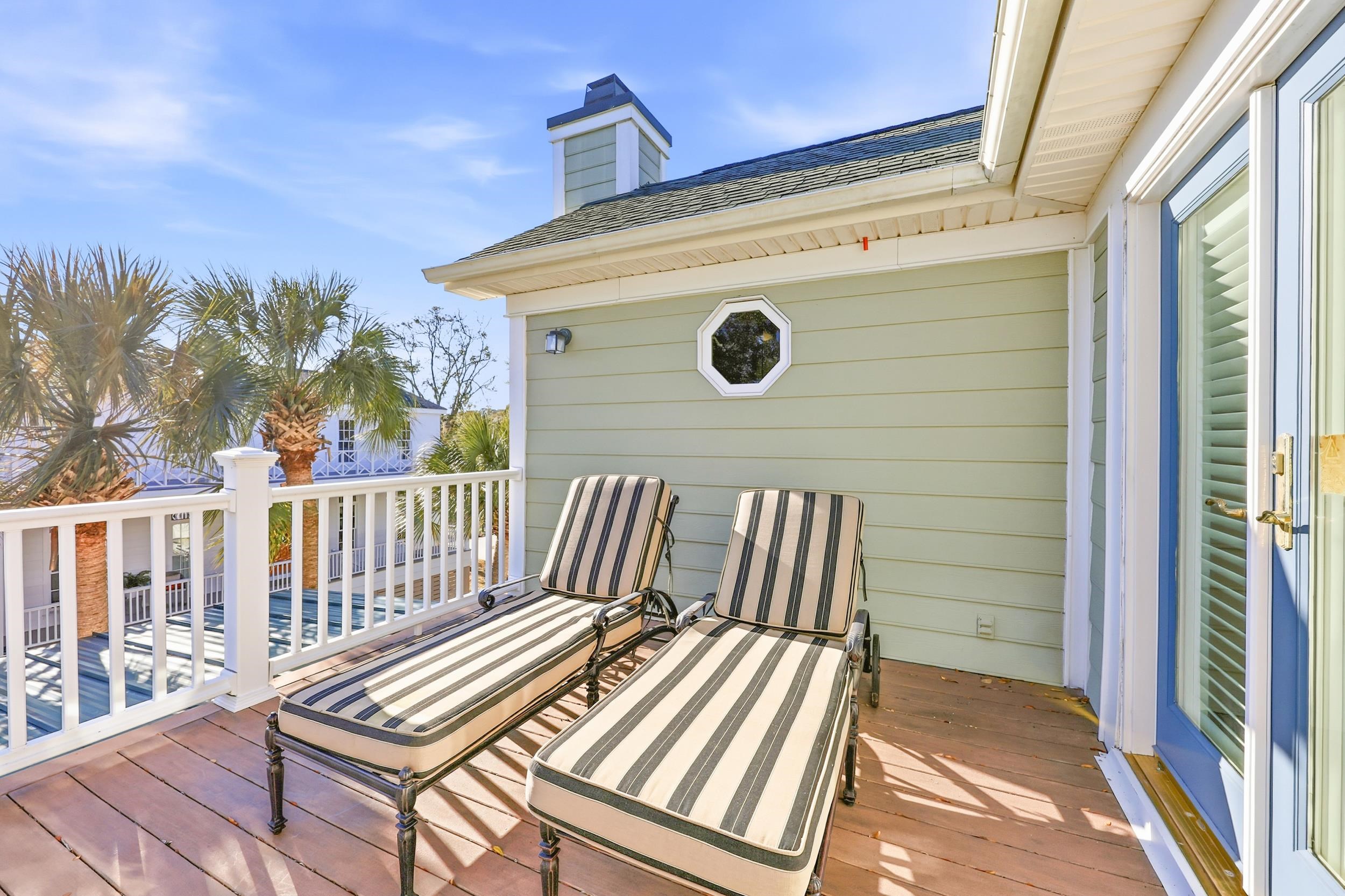 46 High Hammock Way Pawleys Island, SC 29585 - Photo 18 of 40 View of deck