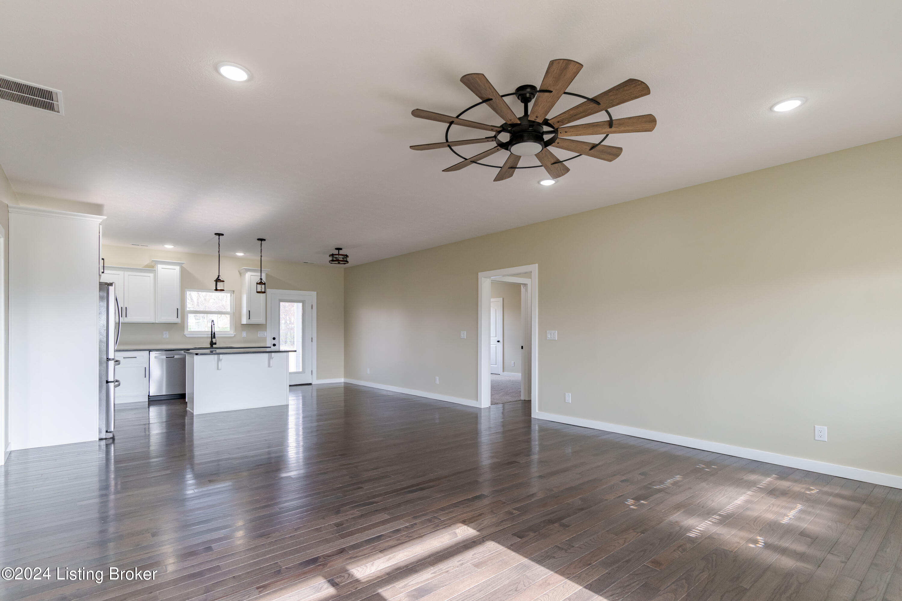 7948 Brandenburg Road Ekron, KY 40117 - Photo 25 of 55 DSC03027