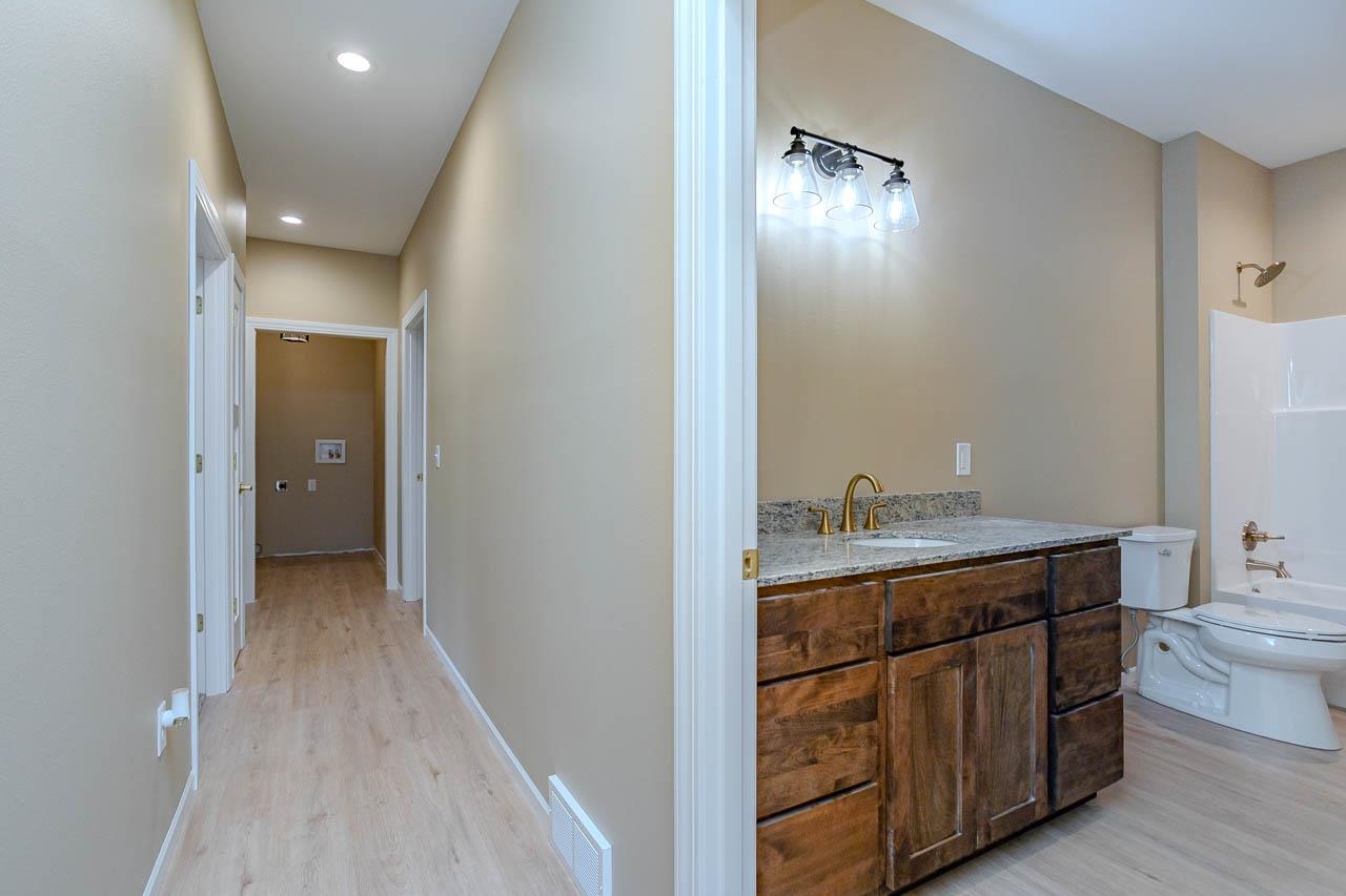 2808 Barclay Way Schofield, WI 54476 - Photo 16 of 60