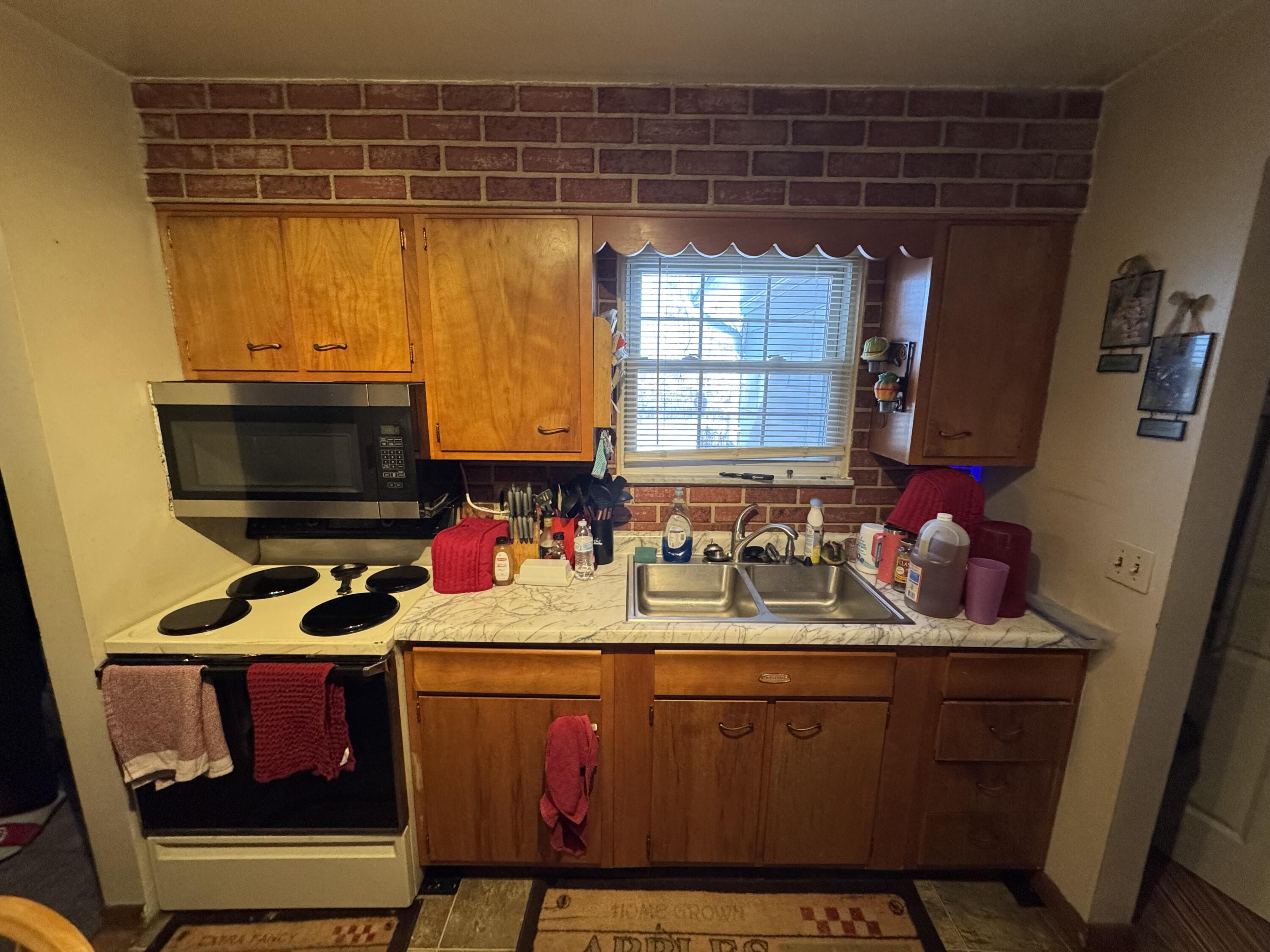 1753 Delaware Avenue Springfield, OH 45506 - Photo 10 of 15