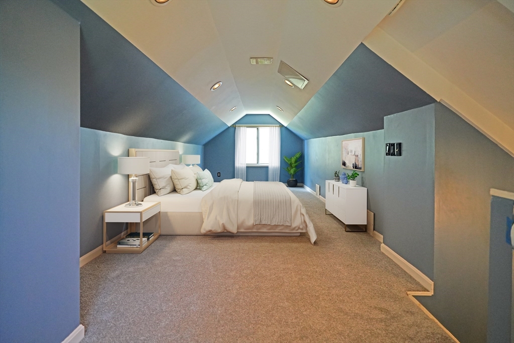 342 Pillings Pond Road Lynnfield, MA 01940 - Photo 23 of 39 Gallery Image 23