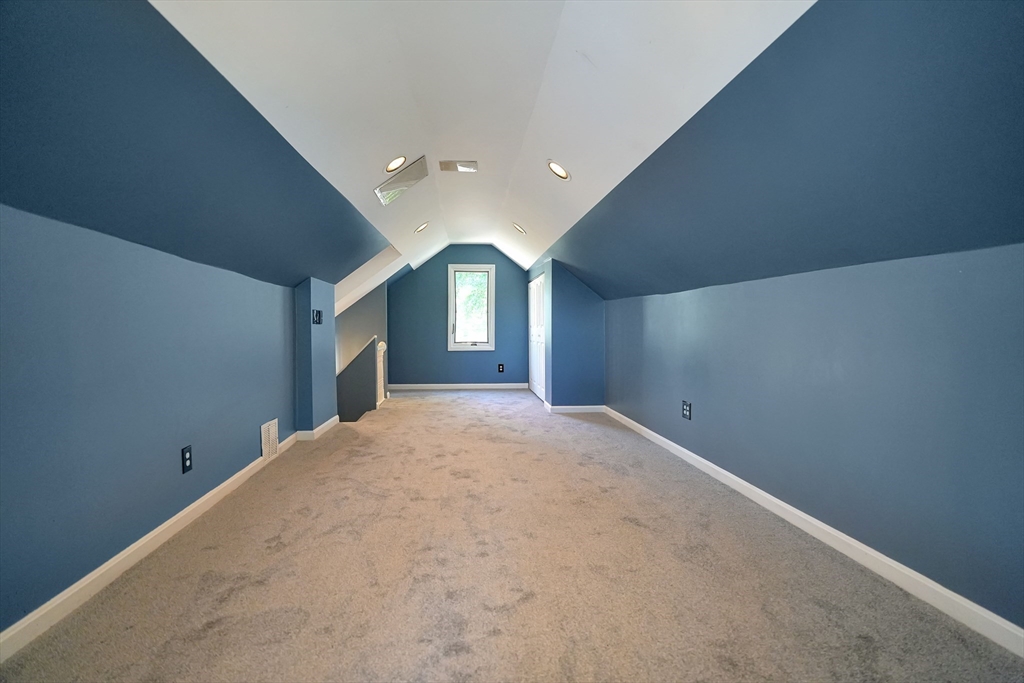 342 Pillings Pond Road Lynnfield, MA 01940 - Photo 24 of 39 Gallery Image 24