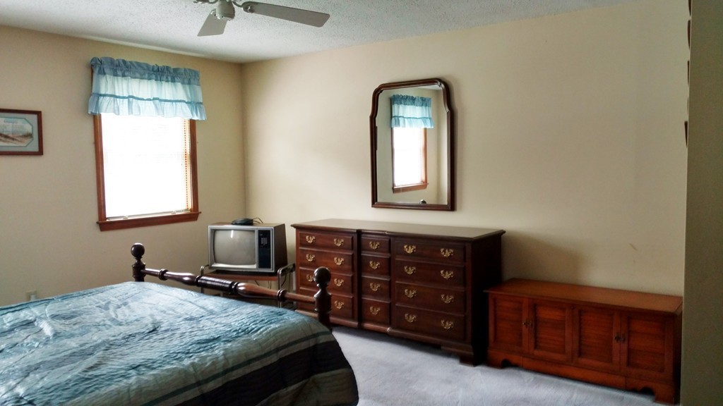 127 Norris Road Tyngsborough, MA 01879 - Photo 15 of 22 Gallery Image 15