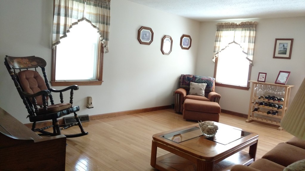 127 Norris Road Tyngsborough, MA 01879 - Photo 3 of 22 Gallery Image 3