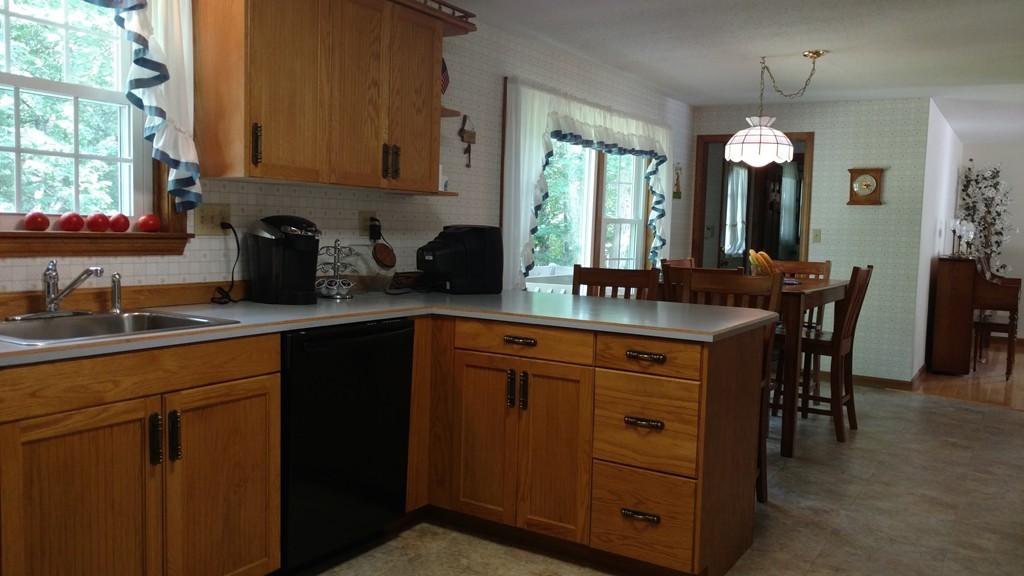 127 Norris Road Tyngsborough, MA 01879 - Photo 7 of 22 Gallery Image 7