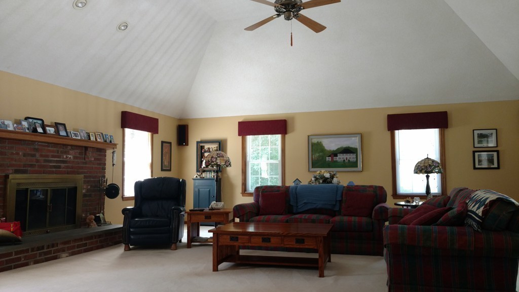 127 Norris Road Tyngsborough, MA 01879 - Photo 10 of 22 Gallery Image 10