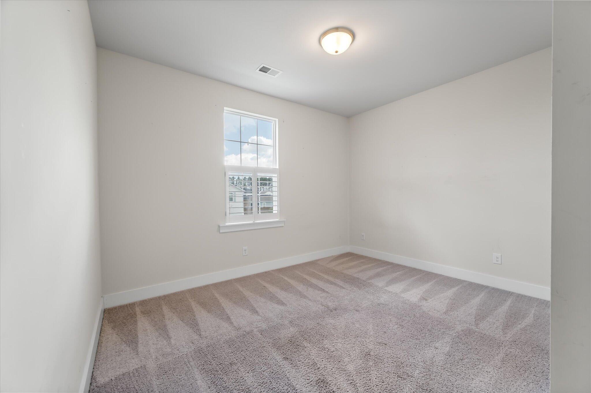 619 Blueway Avenue Summerville, SC 29486 - Photo 27 of 40 Bedroom 4