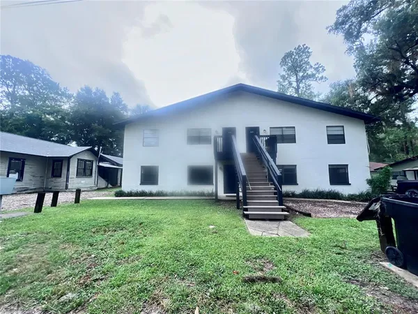 $2,500 | 1421 Northwest 6th Place, Gainesville, FL 32603