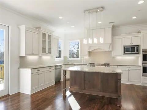 108 Walden Square Way Decatur, GA 30030 - Photo 5 of 38