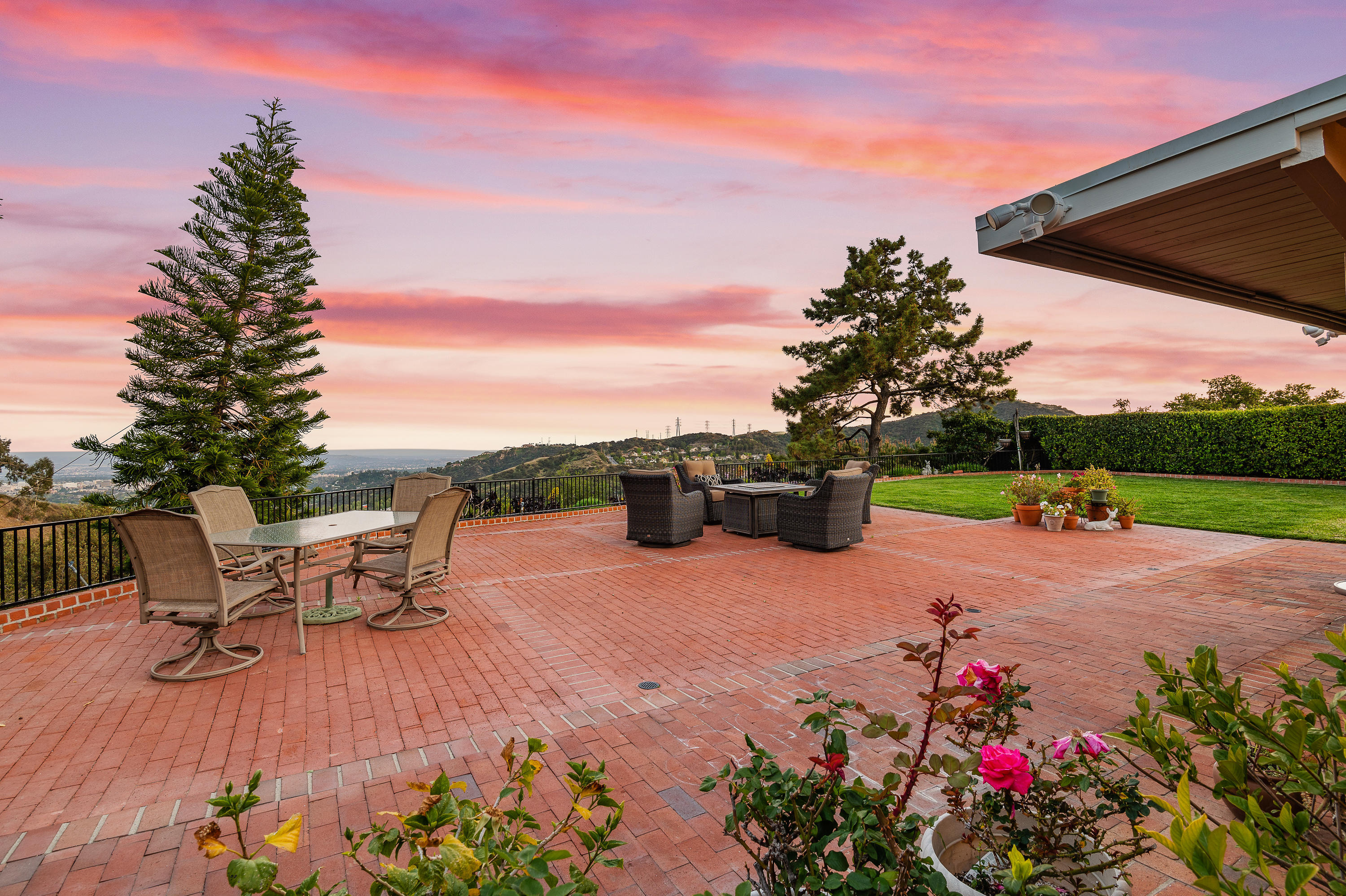 3894 San Augustine Drive Glendale, CA 91206 - Photo 46 of 51 a terrace with outdoor seating and garden
