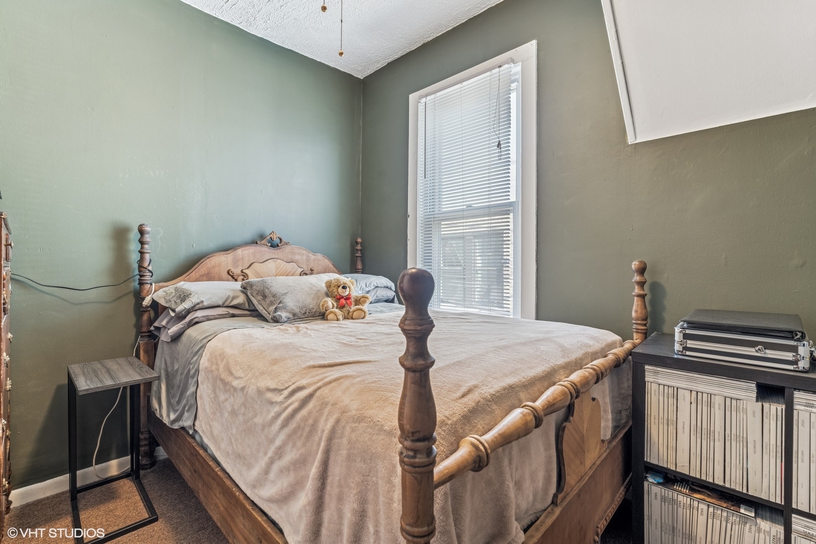 2341 North Springfield Avenue Chicago, IL 60647 - Photo 14 of 15 Gallery Image 14