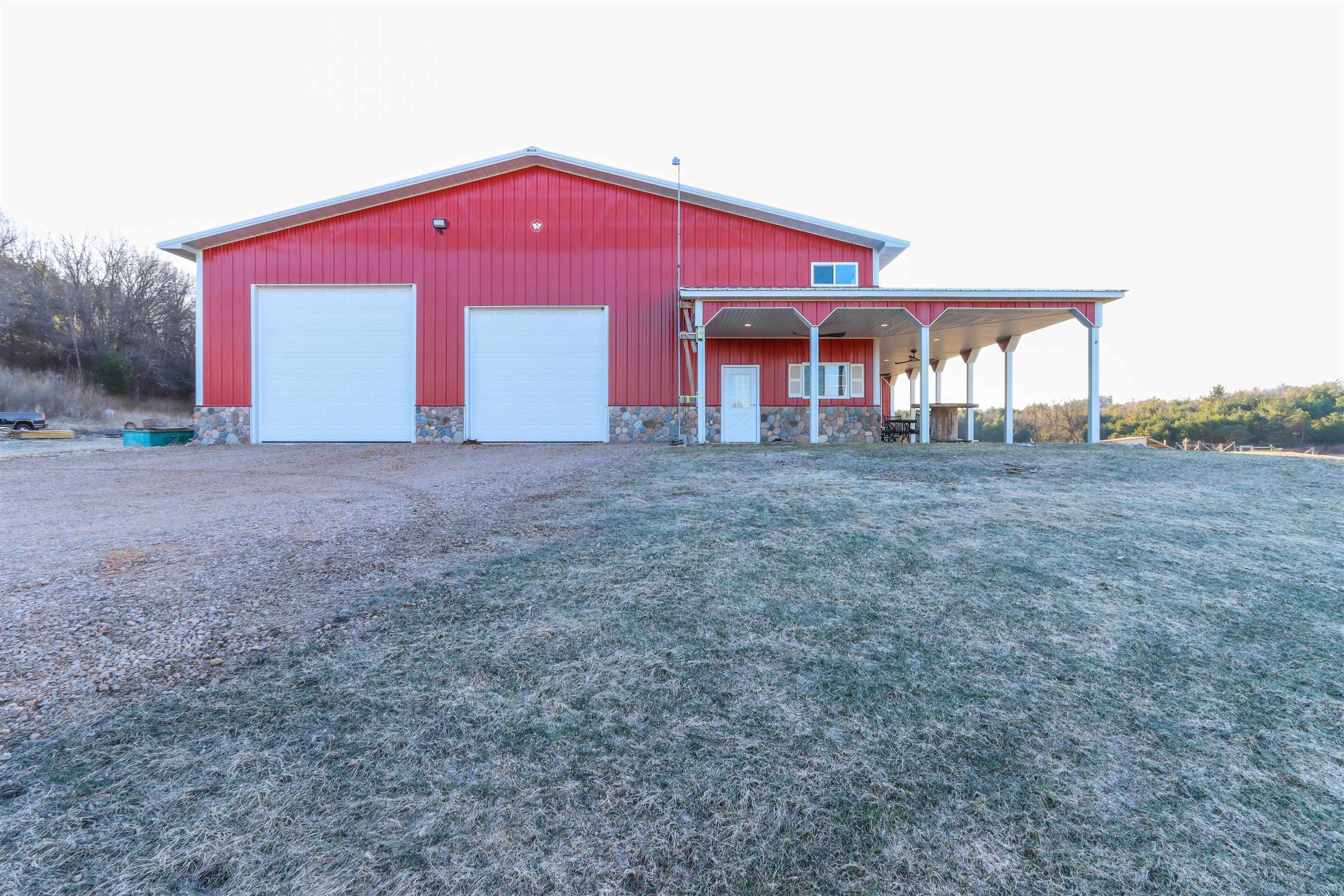 E2985 Bunker Road Waupaca, WI 54981 - Photo 14 of 39