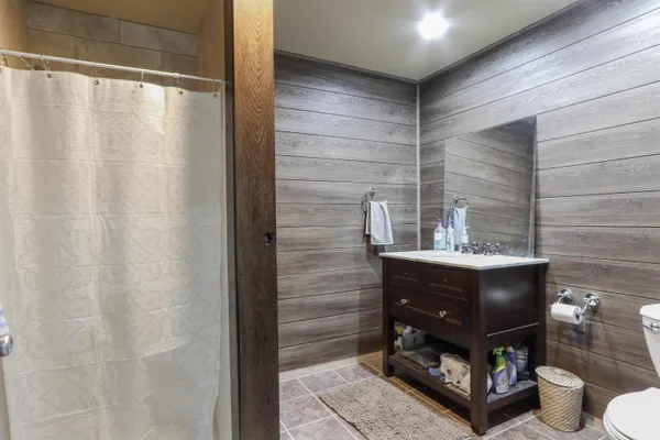 $949,900 | E2985 Bunker Road, Waupaca, WI 54981