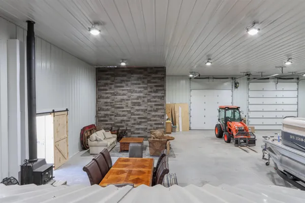 $949,900 | E2985 Bunker Road, Waupaca, WI 54981