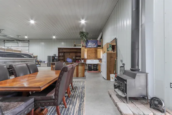 $949,900 | E2985 Bunker Road, Waupaca, WI 54981