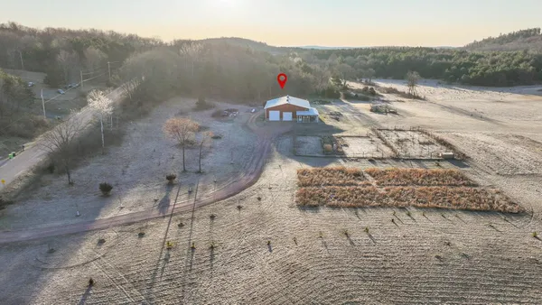 $949,900 | E2985 Bunker Road, Waupaca, WI 54981