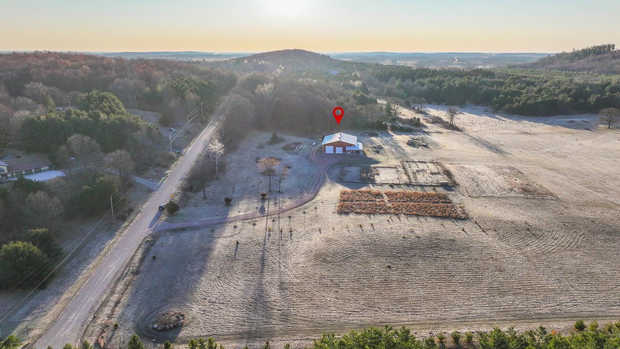 E2985 Bunker Road Waupaca, WI 54981 - Photo 7 of 39