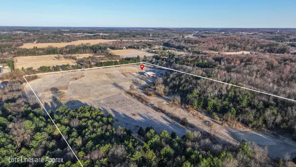 $949,900 | E2985 Bunker Road, Waupaca, WI 54981