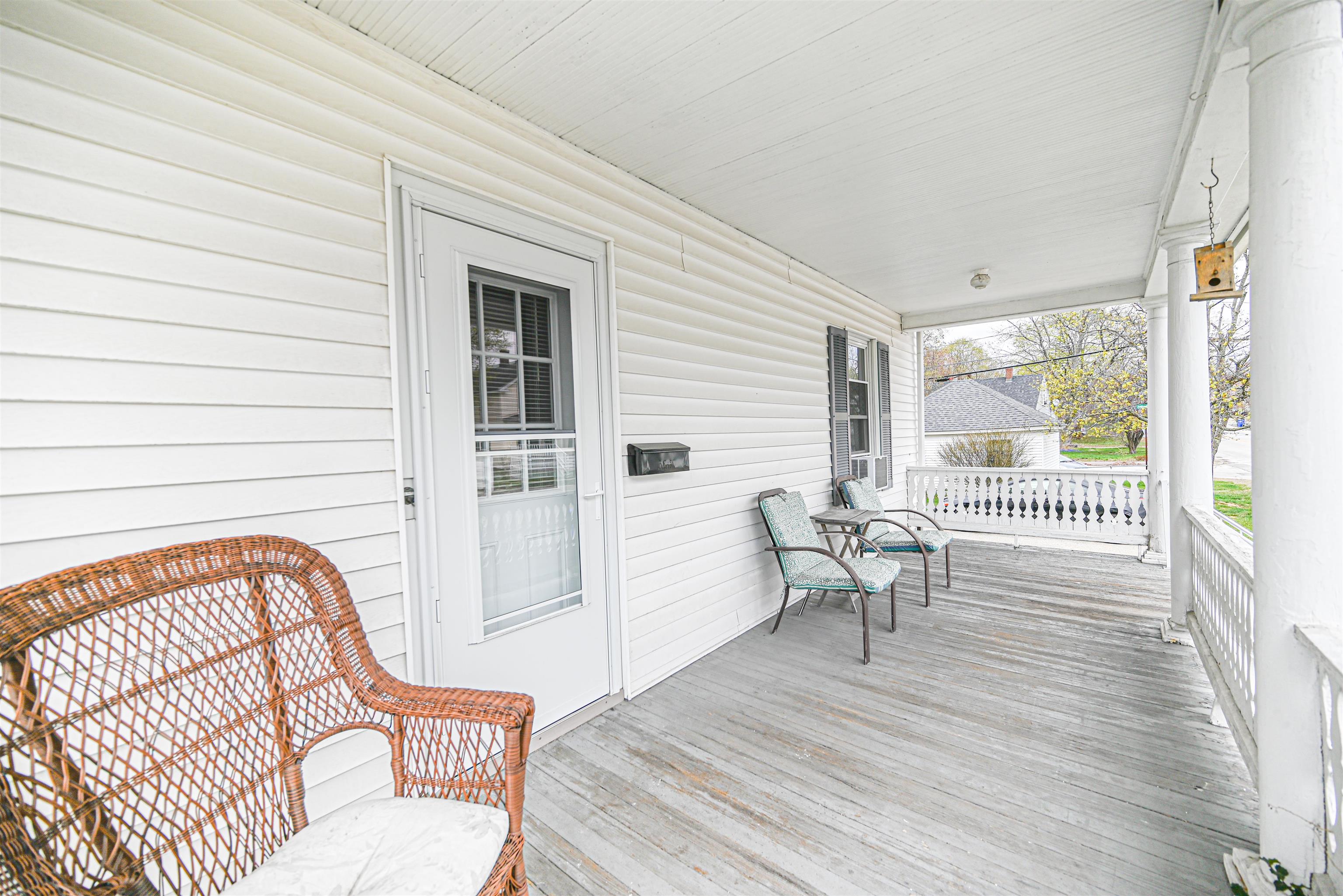 440-442 Cilley Road Manchester, NH 03103 - Photo 5 of 18