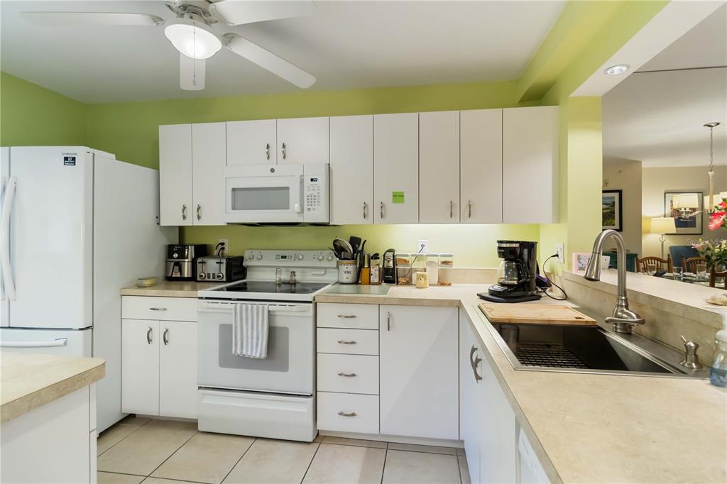 5705 Ashton Way, Unit 5705 Sarasota, FL 34231 - Photo 11 of 41