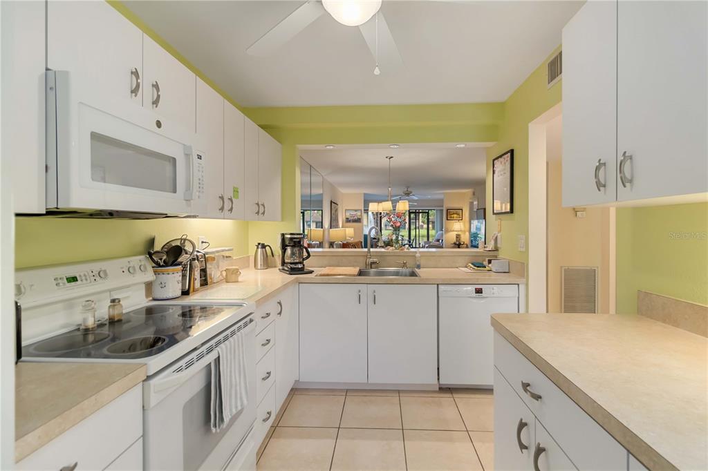 5705 Ashton Way, Unit 5705 Sarasota, FL 34231 - Photo 12 of 41