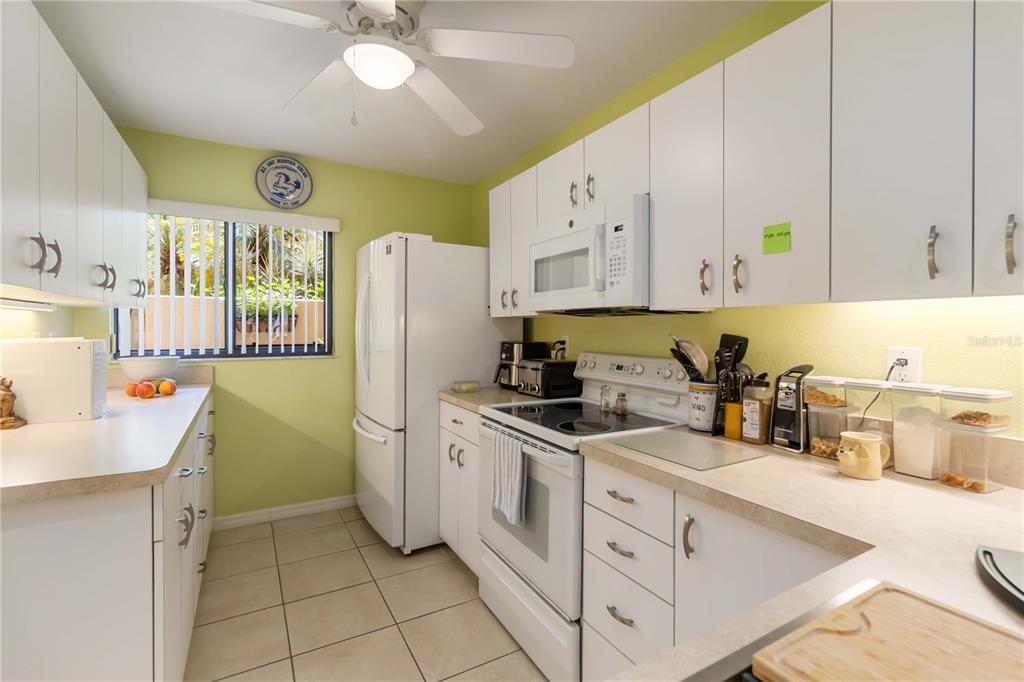 5705 Ashton Way, Unit 5705 Sarasota, FL 34231 - Photo 10 of 41