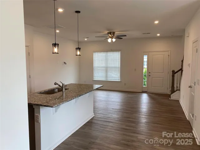 $2,095 | 10117 Guardian Drive, Charlotte, NC 28273