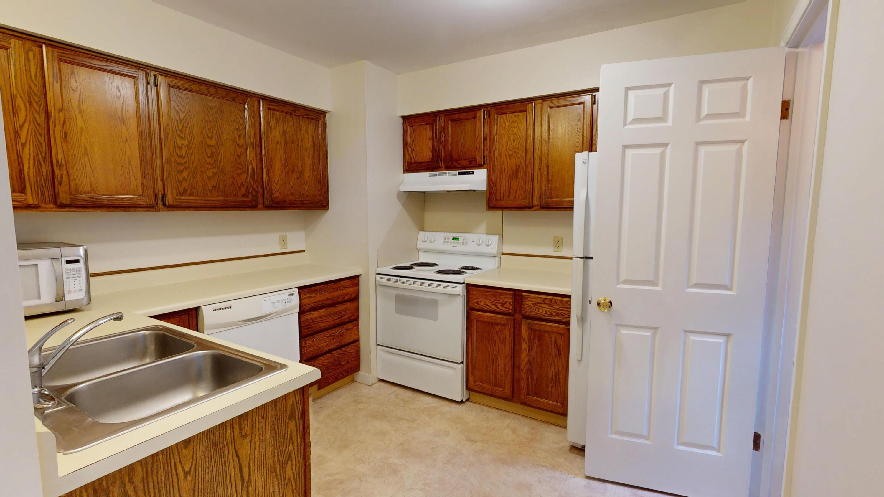 128 Mayo Road, Unit K Hampden, ME 04444 - Photo 10 of 35 8
