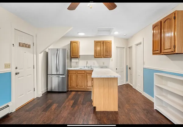 $1,700 | 25 Coleman Street, Unit 2, Gardner, MA 01440